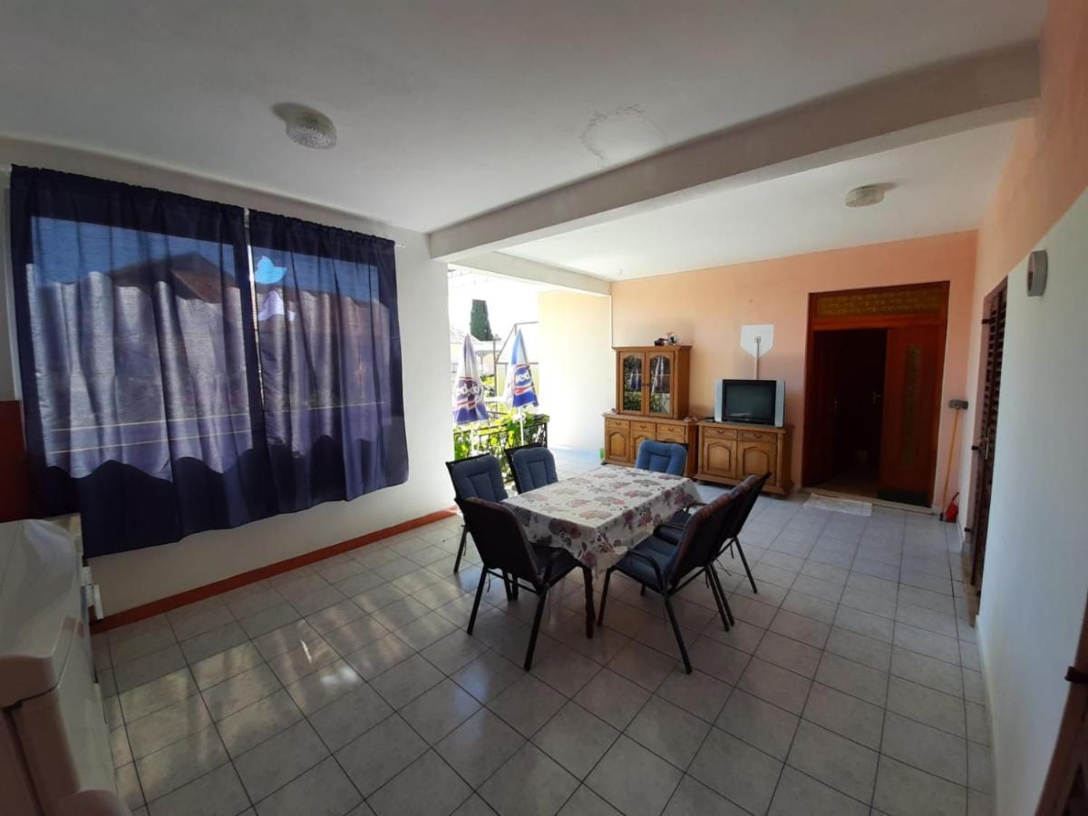 Apartments By The Sea Podaca, Makarska - 2612 Exterior photo